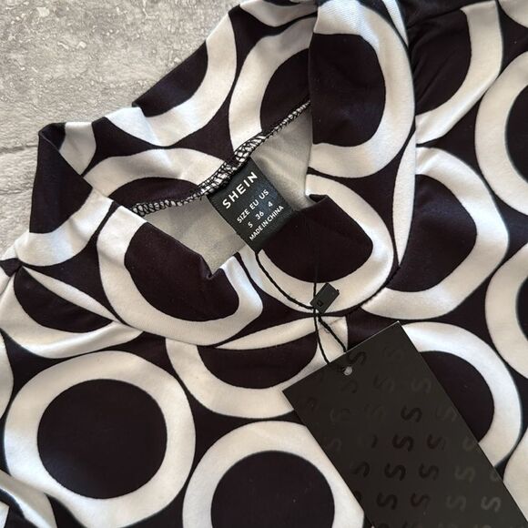 SHEIN Abstract Midi Dress - Picture 3 of 3